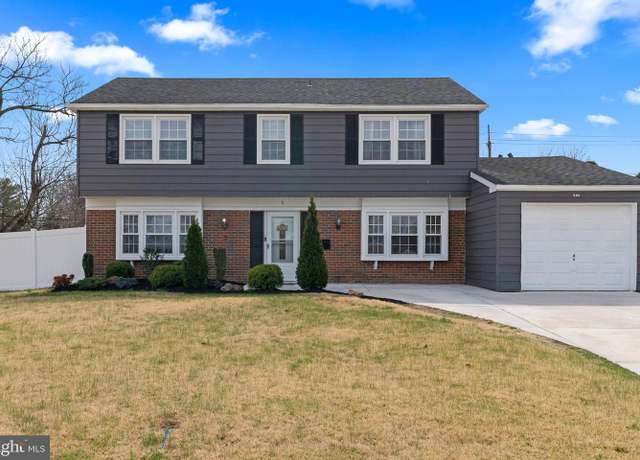 Property at 1 Manor Ln, Willingboro, NJ 08046, 4 beds, 2.5 baths