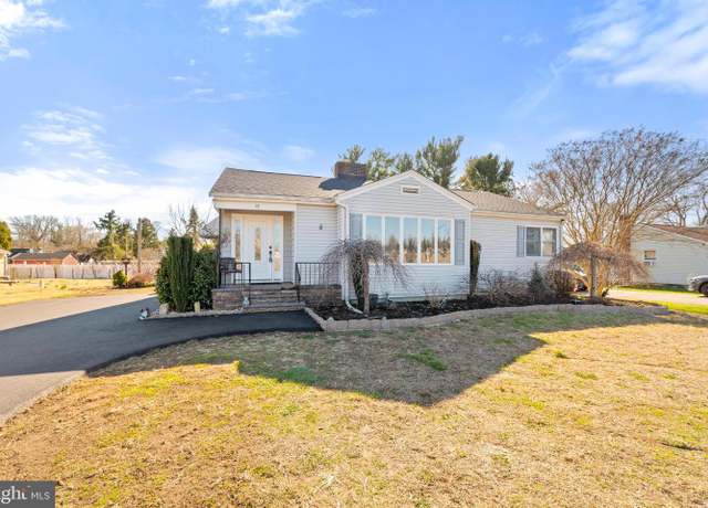 Property at 30 Woodlawn Ave, Bridgeton, NJ 08302, 3 beds, 1 bath