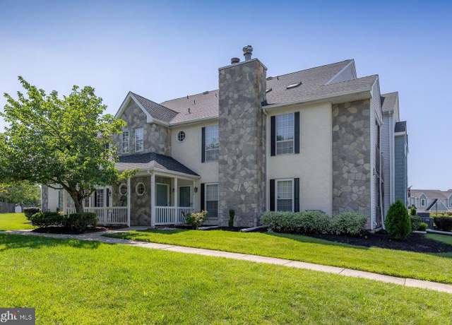 Property at 217 Pratt Ct, Sewell, NJ 08080, 2 beds, 1.5 baths