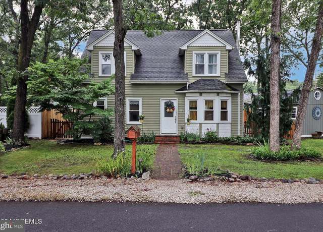 Property at 742 Tappan St, Forked River, NJ 08731, 3 beds, 2 baths