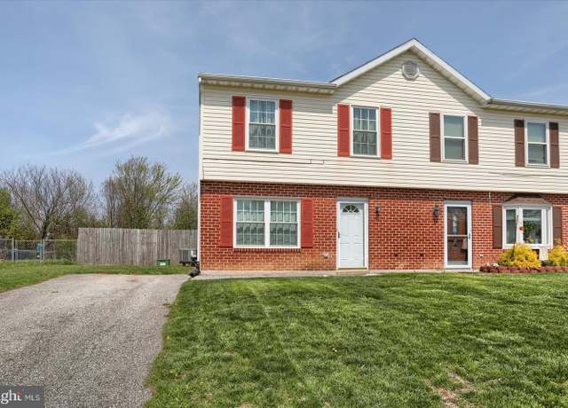 Property at 12-B Bonniefield Cir, Gettysburg, PA 17325, 3 beds, 1.5 baths