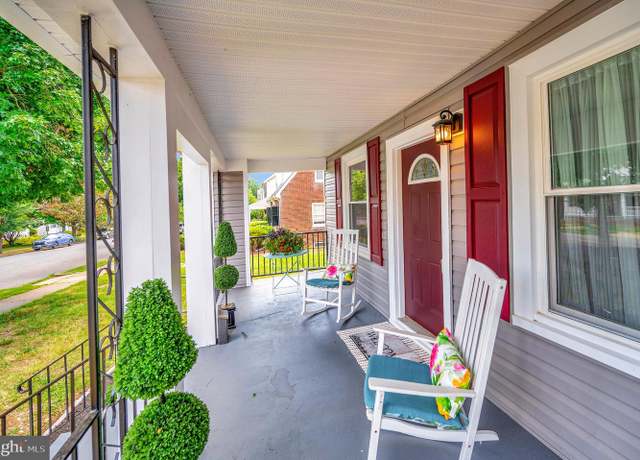 Property at 1514 Prince Edward St, Fredericksburg, VA 22401, 4 beds, 3 baths