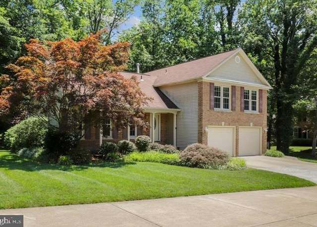 Property at 9303 Macswain Pl, Springfield, VA 22153, 4 beds, 3 baths
