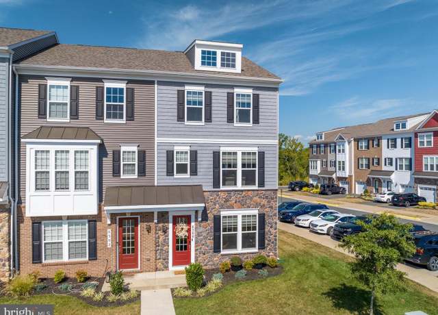 Property at 6300 Berkley Bridge Pl, Haymarket, VA 20169, 3 beds, 3.5 baths