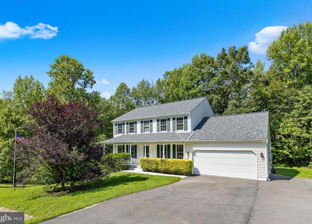 Property at 9610 Hickory Hill Dr, Fredericksburg, VA 22408, 5 beds, 3.5 baths