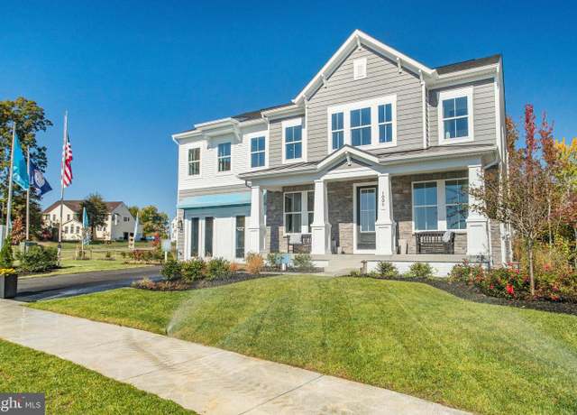 Property at 04 Broad Lake Dr, Fredericksburg, VA 22406, 5 beds, 3.5 baths