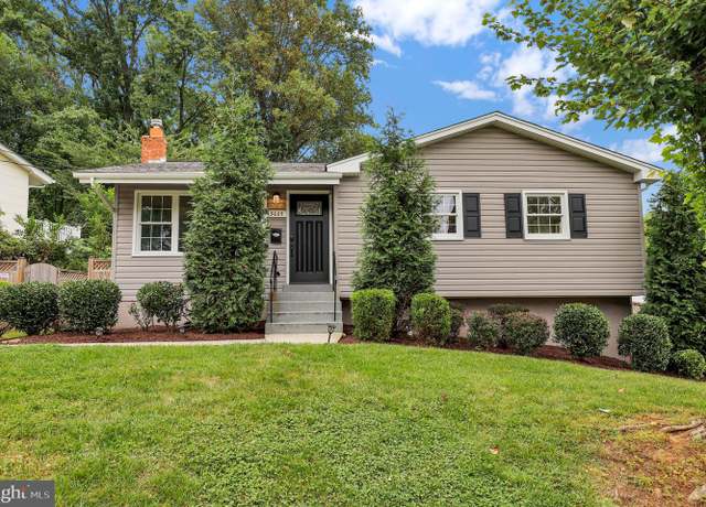 Property at 13005 Saint Charles Pl, Rockville, MD 20853, 3 beds, 2 baths
