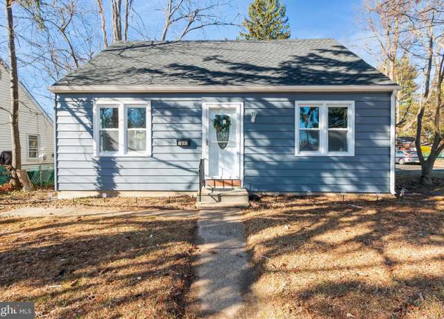 Property at 100 W Park Ave, Lindenwold, NJ 08021, 4 beds, 2 baths