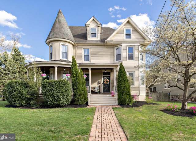 Property at 902 Station Ave, Haddon Heights, NJ 08035, 5 beds, 2.5 baths