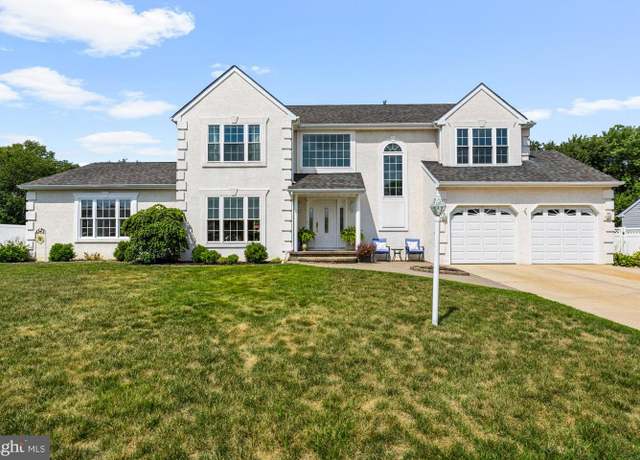 Property at 36 Olympia Ln, Sewell, NJ 08080, 5 beds, 3.5 baths