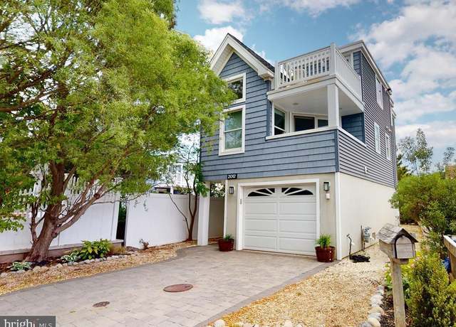 Property at 2012 E Bay Ter, Ship Bottom, NJ 08008, 3 beds, 2.5 baths