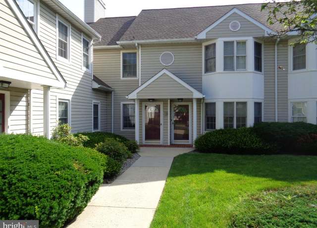 Property at 3265-B Garfield Ave, Reading, PA 19605, 2 beds, 2 baths
