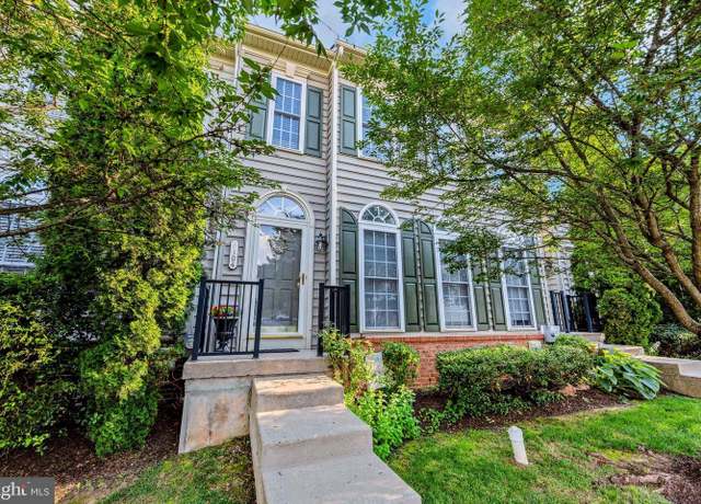 Property at 3104 King Ln, Phoenixville, PA 19460, 4 beds, 3.5 baths