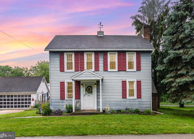 Property at 3056 E Berlin Rd, York, PA 17408, 4 beds, 2 baths
