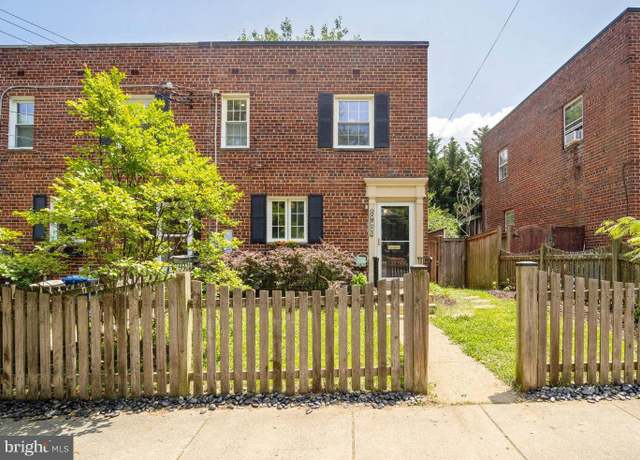 Property at 2923 Landover St, Alexandria, VA 22305, 3 beds, 2 baths