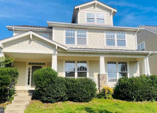Property at 1202 Anderson St, Fredericksburg, VA 22401, 5 beds, 3 baths