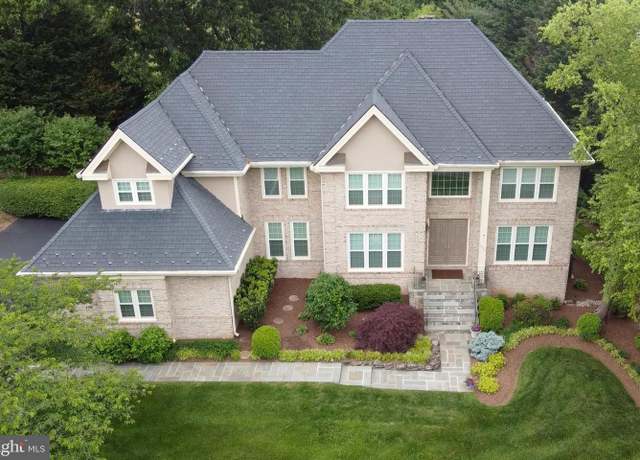 Property at 12308 Country Ridge Ln, Fairfax, VA 22033, 5 beds, 4.5 baths