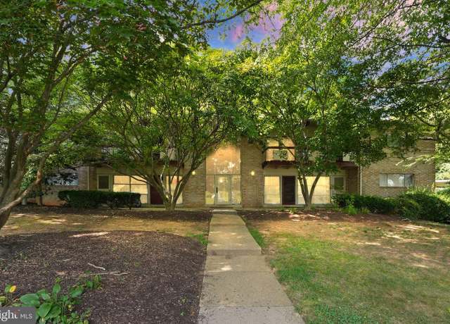 Property at 4211 Americana Dr #102, Annandale, VA 22003, 2 beds, 1 bath