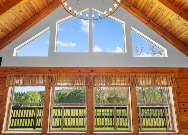Property at 248 and 250 Wintergreen Dr, Luray, VA 22835, 4 beds, 4 baths