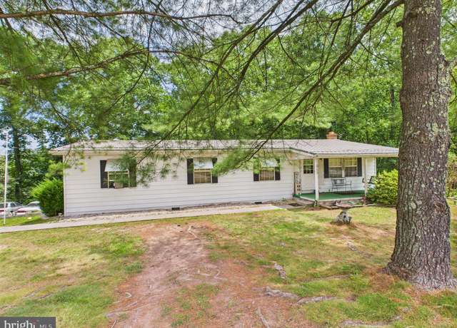 Property at 6739 Martinsburg Rd, Berkeley Springs, WV 25411, 2 beds, 2 baths
