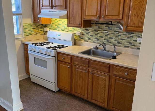 Property at 824 Glenwood Ave, Baltimore, MD 21212, 2 beds, 1 bath