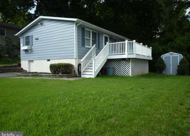Property at 15 University Ave, Baltimore, MD 21228, 2 beds, 2 baths