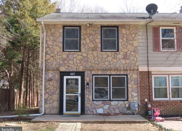 Property at 143 E Village Rd, Elkton, MD 21921, 3 beds, 1.5 baths