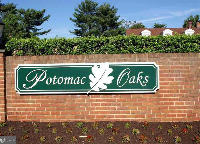 Property at 746 Quince Orchard Blvd #202, Gaithersburg, MD 20878, 3 beds, 2 baths