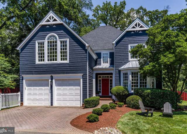Property at 10513 Democracy Ln, Potomac, MD 20854, 5 beds, 4.5 baths