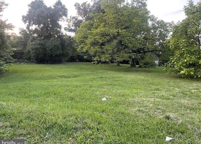 Property at 2501 Ritchie Rd, District Heights, MD 20747