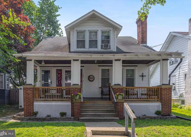 Property at 42 Lupton Ave, Woodbury, NJ 08096, 5 beds, 2 baths