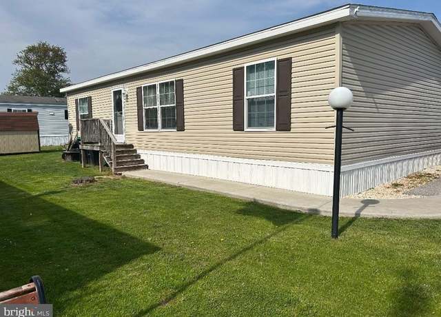 Property at 2215 Biglerville Rd Lot C, Gettysburg, PA 17325, 3 beds, 2 baths