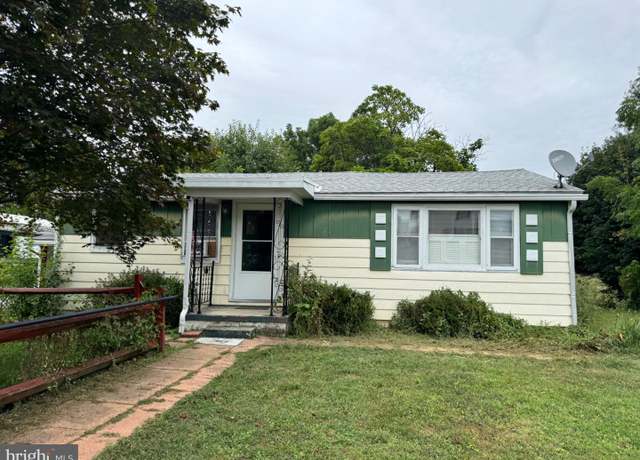 Property at 3678 Centennial Rd, Hanover, PA 17331, 2 beds, 2 baths