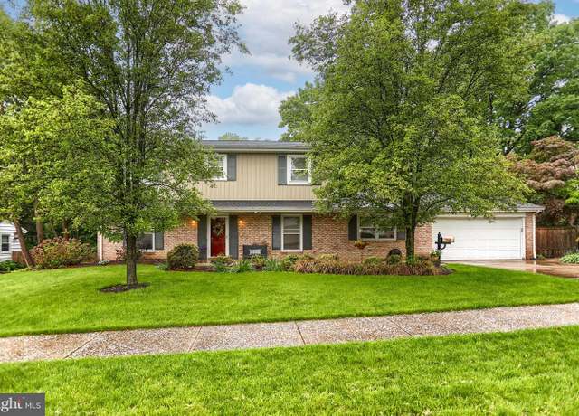Property at 252 Winding Way, Camp Hill, PA 17011, 4 beds, 2.5 baths
