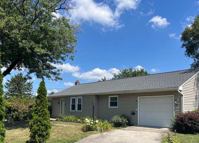 Property at 41 Wolfs Bridge Rd, Carlisle, PA 17013, 2 beds, 1 bath