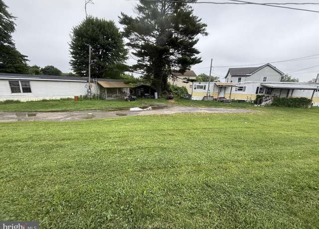 Property at 0 Railroad St, Philipsburg, PA 16866, 5 beds, 2 baths