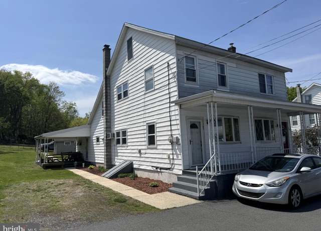 Property at 45 S Maple Ave, Pottsville, PA 17901, 3 beds, 1 bath