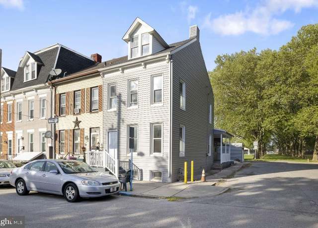 Property at 129 S Albemarle St, York, PA 17403, 3 beds, 2 baths