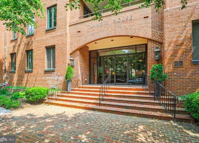 Property at 601 Wilkes St #401, Alexandria, VA 22314, 2 beds, 2 baths