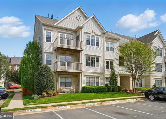 Property at 12451 Hayes Ct #201, Fairfax, VA 22033, 2 beds, 2 baths