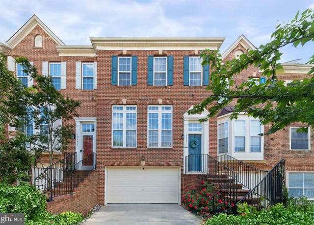 Property at 19201 Sweig Ter, Leesburg, VA 20176, 3 beds, 3.5 baths