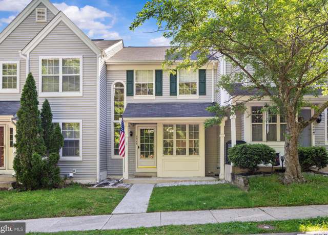 Property at 3908 Marquis Pl, Woodbridge, VA 22192, 3 beds, 2.5 baths