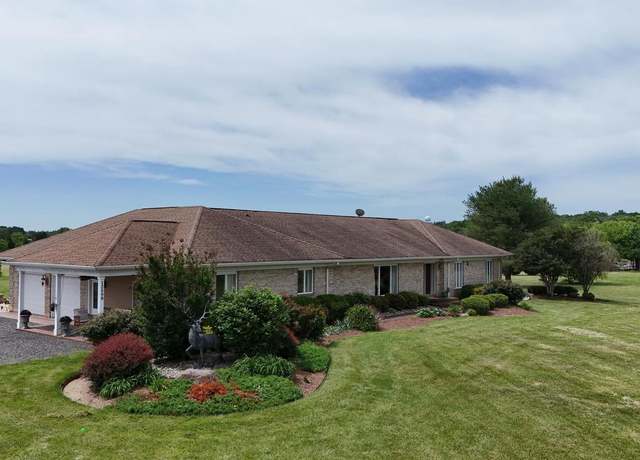Property at 12899 Carriage Ford Rd, Nokesville, VA 20181, 4 beds, 3 baths