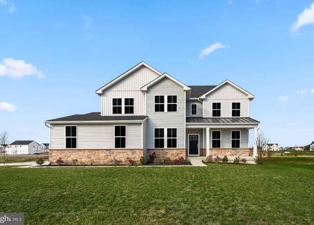 Property at 437 Crownleaf Dr, Middletown, DE 19709, 4 beds, 3.5 baths