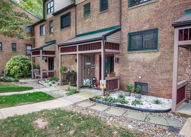 Property at 6 Paladin Dr, Wilmington, DE 19802, 2 beds, 2.5 baths