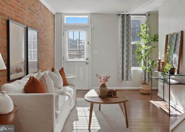 Property at 1837 Hanover St S, Baltimore, MD 21230, 2 beds, 2.5 baths