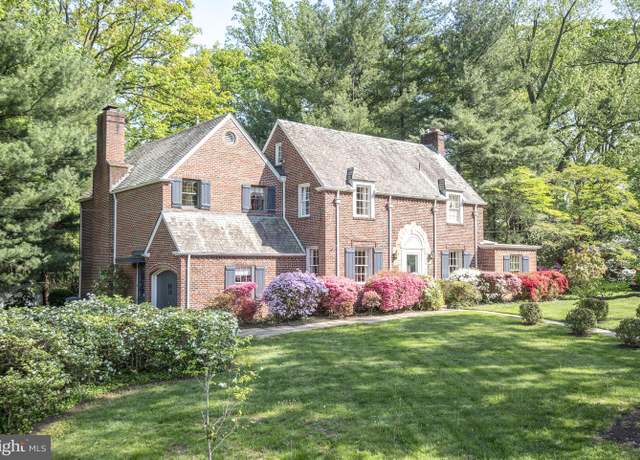 Property at 5804 Aberdeen Rd, Bethesda, MD 20817, 4 beds, 4.5 baths