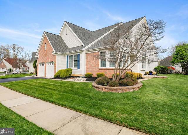 Property at 6 Morning Glory Dr, Marlton, NJ 08053, 3 beds, 3 baths