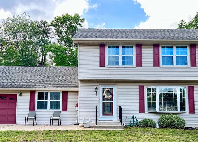 Property at 613 Greenbriar Dr, Williamstown, NJ 08094, 3 beds, 1.5 baths