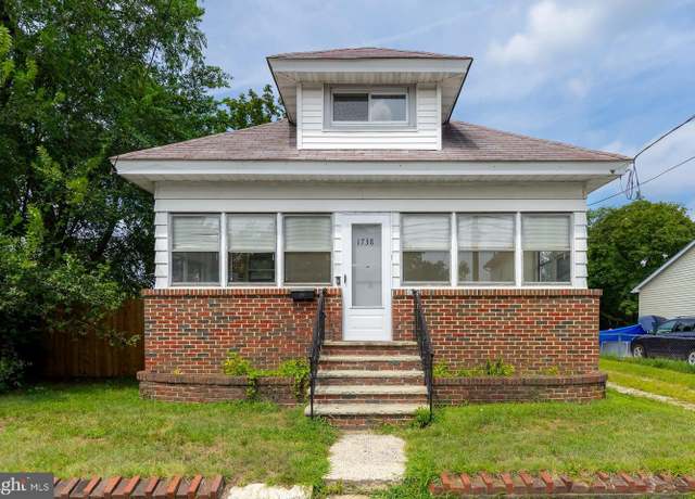 Property at 1738 Swedesboro Ave, Paulsboro, NJ 08066, 4 beds, 1 bath